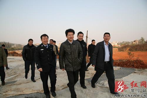 相关部门负责人莅临公安局新业务技术用房视察,副市长,公安局长段政文