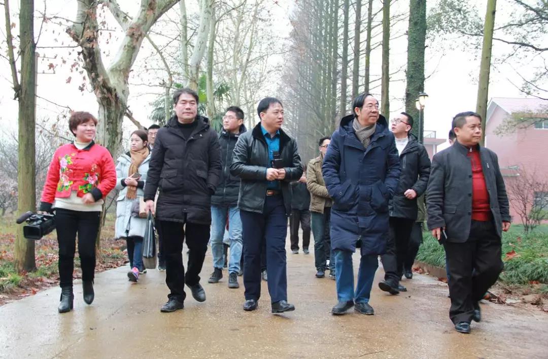 长沙市人大常委会主任程水泉带队来长沙经开区调研