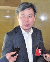  伍跃时