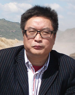 陈潭