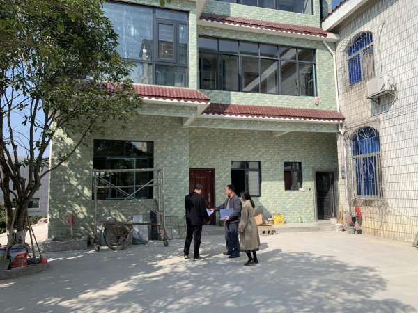永州市回龙圩管理区国土资源局开展“诚信建设万里行”宣传活动