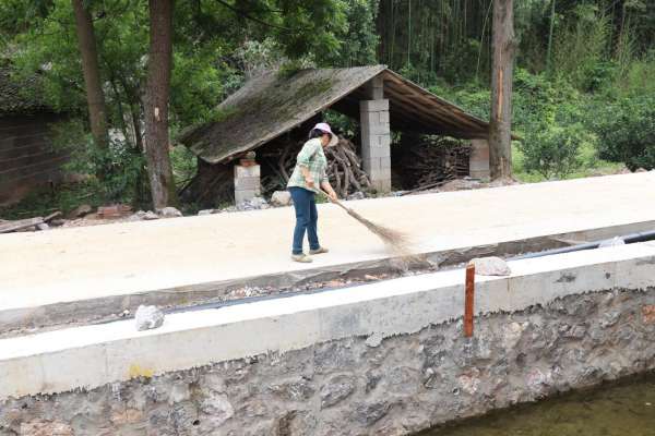 我为群众办实事|让村庄环境“靓”起来