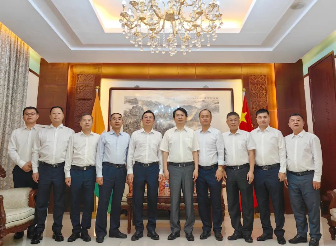 Cai Dianwei leads delegation to visit Chinese Embassy in Côte  d’Ivoire