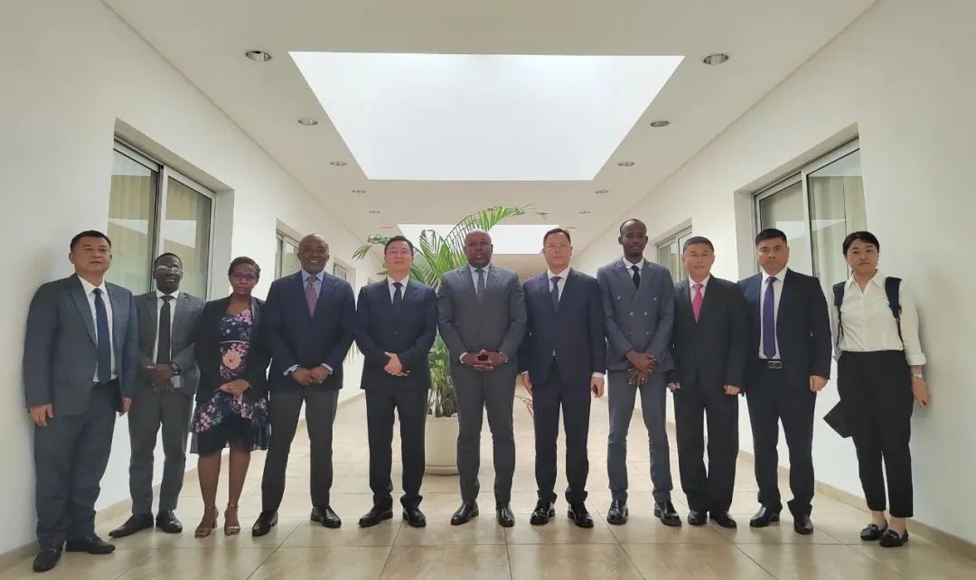 Cai Dianwei leads delegation to visit Prime Minister’s Office of Côte  d’Ivoire