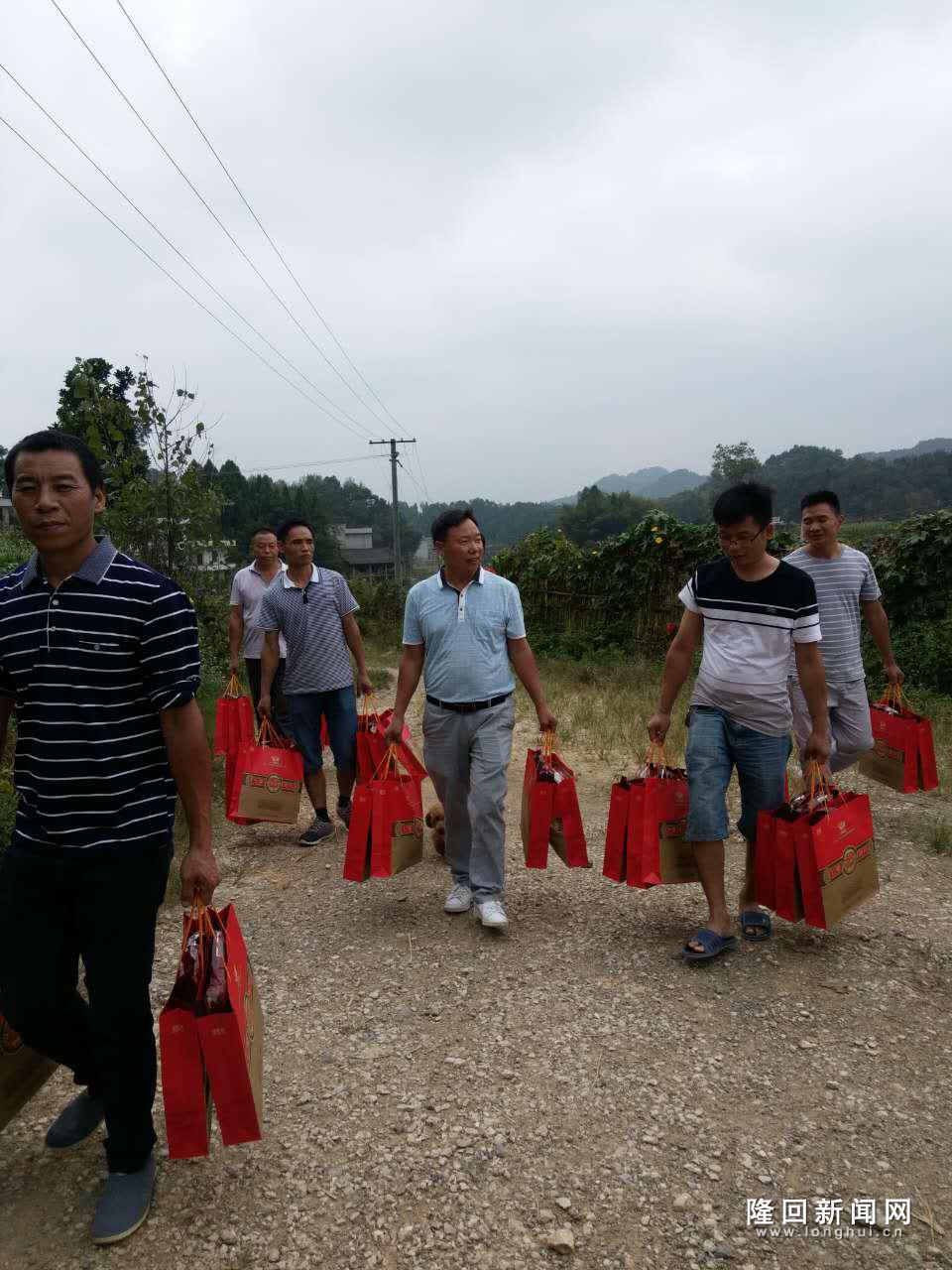20171005862227.jpg 微信图片_20171005133116.jpg