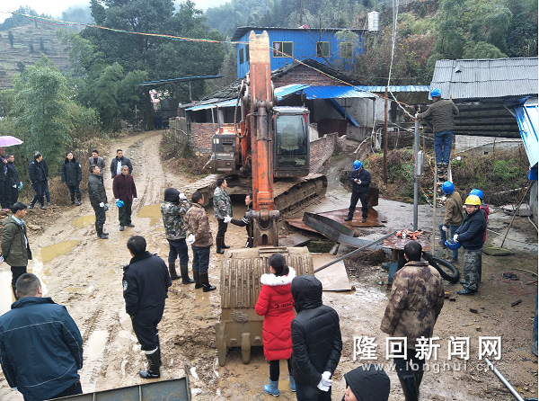 非法采砂整治1.png