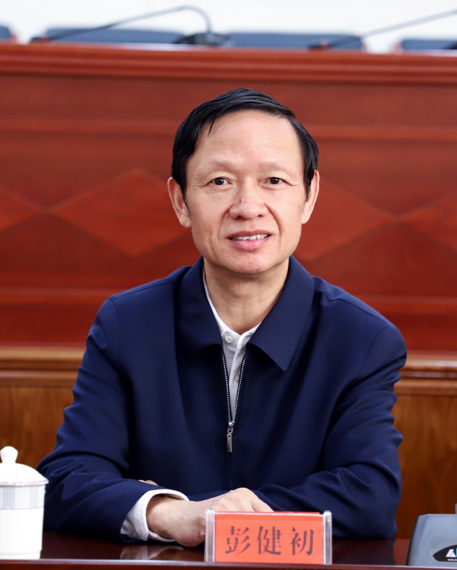 彭健初:对标对表 奋勇争先 实现全年大丰收