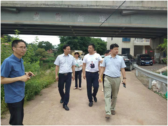 胡书伟鸟江镇巡白河