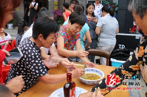 全市首届旅游文化美食节双牌主题日活动精彩纷呈