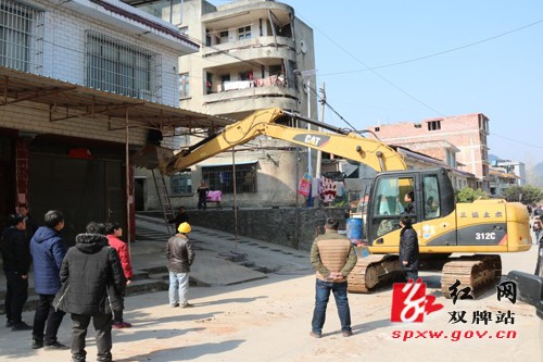 江村镇:紧跟“治四乱、推四化”主旋律,打响乡镇整治第一枪