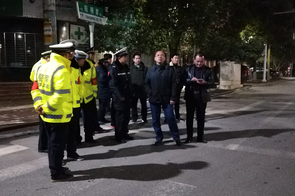 多部门联合执法   集中整治交通乱象