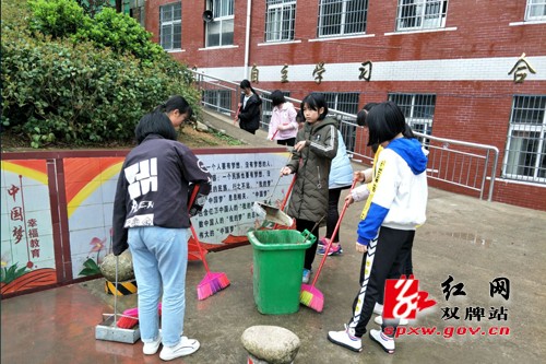 双牌:春风十里,不如学雷锋的你!