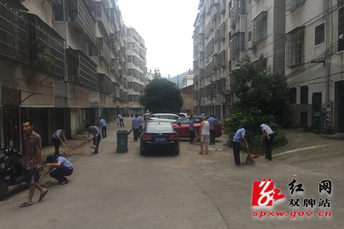 县司法局积极开展“亮身份、践承诺、当先锋”主题党日活动