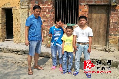 双牌:爱心助学越千里 中秋佳节送真情