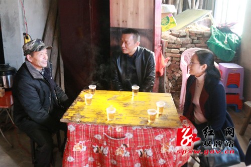 肖质彬到乡镇开展“三走访三签字”活动