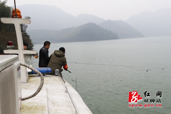 日月湖湿地公园开展联合执法行动守护湿地生态