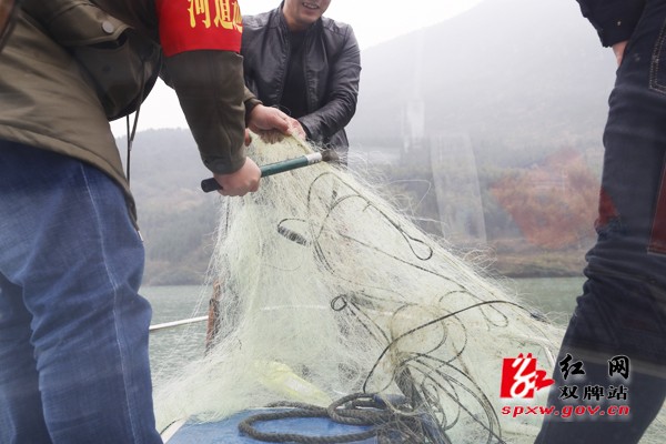日月湖湿地公园开展联合执法行动守护湿地生态