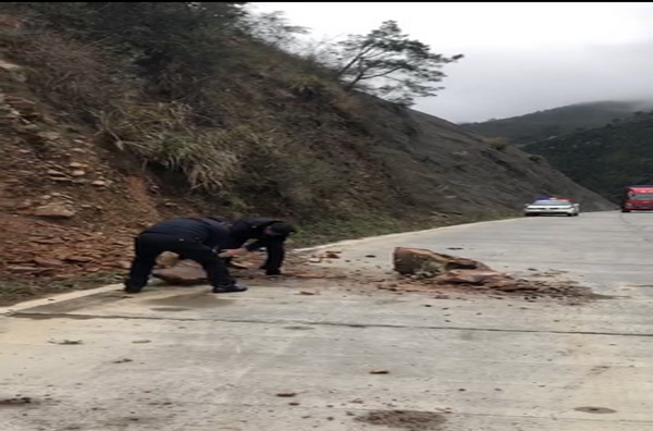 双牌县：多措并举积极应对低温阴雨天气