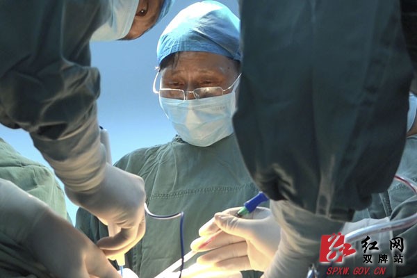 医疗资源下沉 群众看病无忧