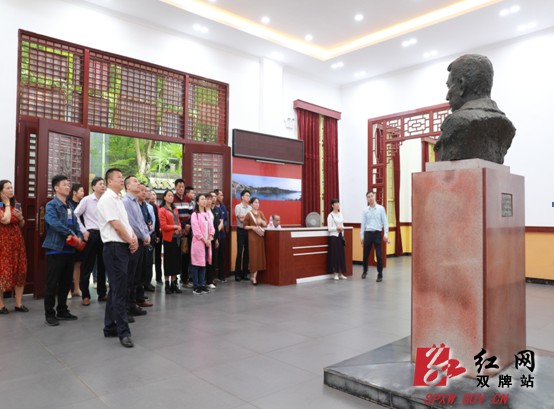 传承红色基因 弘扬奉献精神