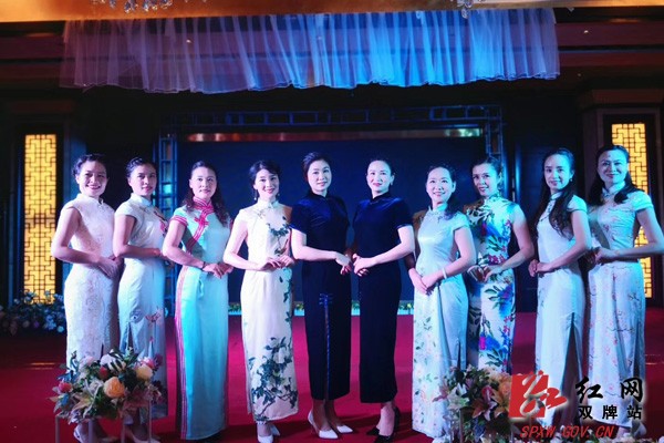 慢城好生活   巾帼绽芳华