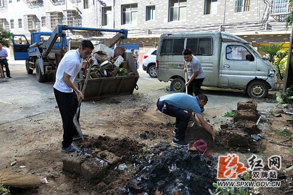 双牌城发集团持续深入开展进社区大整治行动 拔除“创省卫”顽瘤