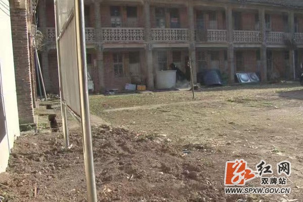 双牌消防大队积极投入“创省卫”活动