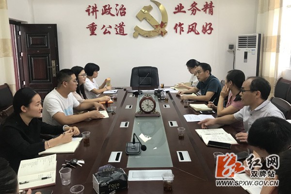 县委组织部召开党建口工作经验交流座谈会