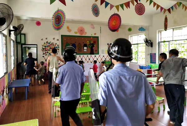 茶林金盾：警民携手共护校园安全