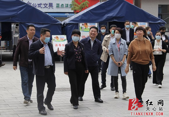 朱远红一行调研部分中学复学复课工作_天心要闻_天心新闻网