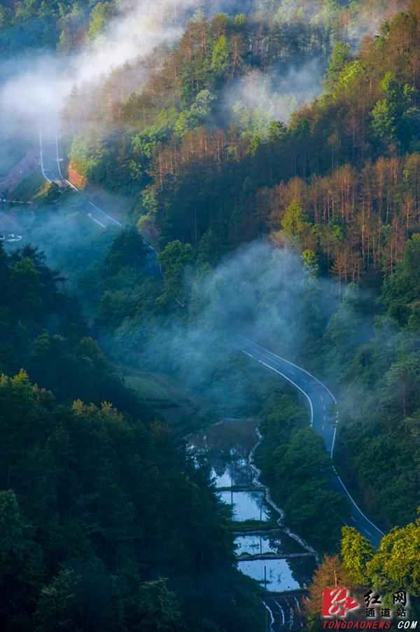 “寻找最美侗乡公路”摄影展活动评选结果新鲜出炉