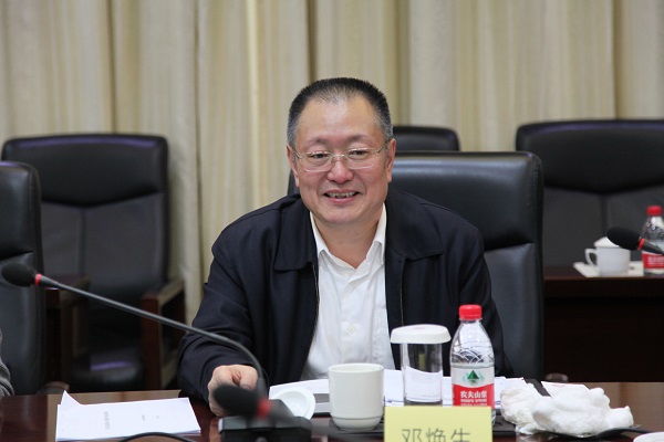 邓焕生一行赴株洲调研统战工作