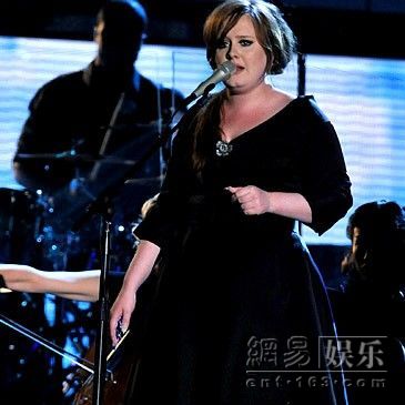 对于获得最佳新人奖,Adele惊慌失措。