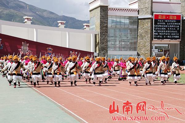 2016中国西藏雅砻文化节开幕式桑日县方队