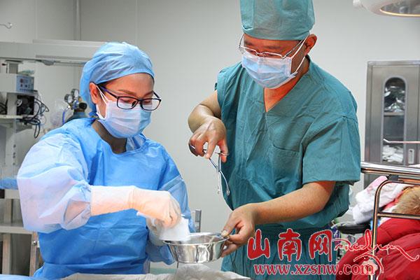 安徽援藏医生的一天:用精湛医术守护羊湖群众