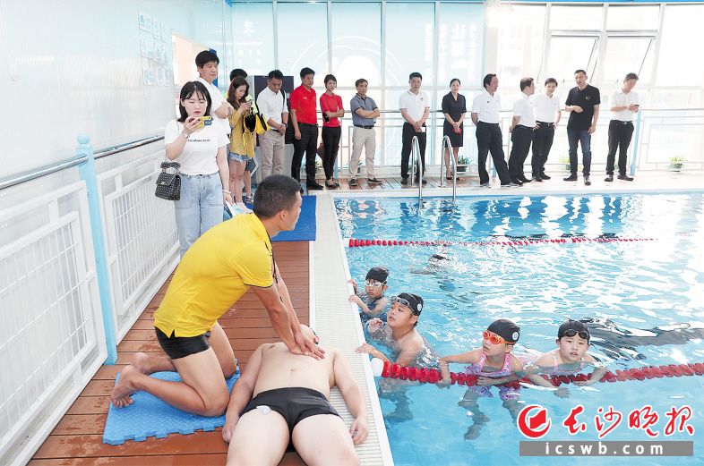 5d1f882b72d00_watermark1.jpg